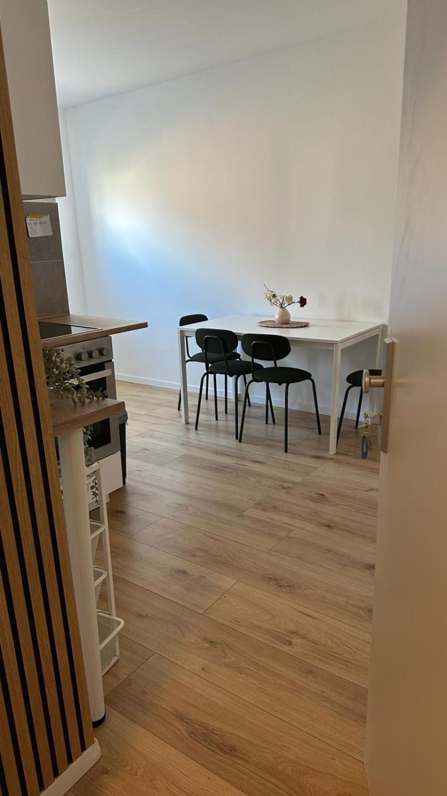 Adel Kaldekirche Apartment เอสเซน ภายนอก รูปภาพ